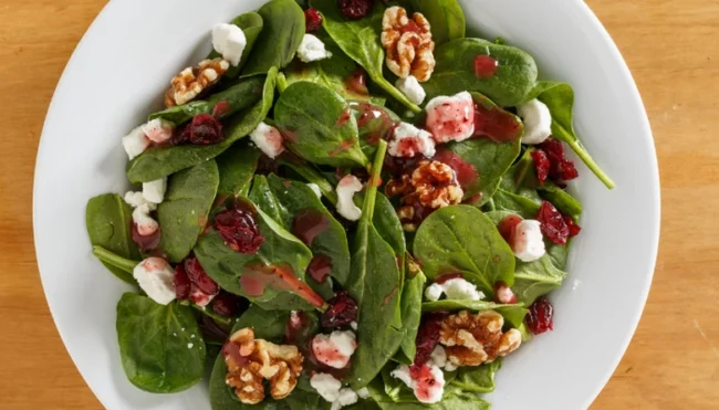 ensalada de espinacas y nueces