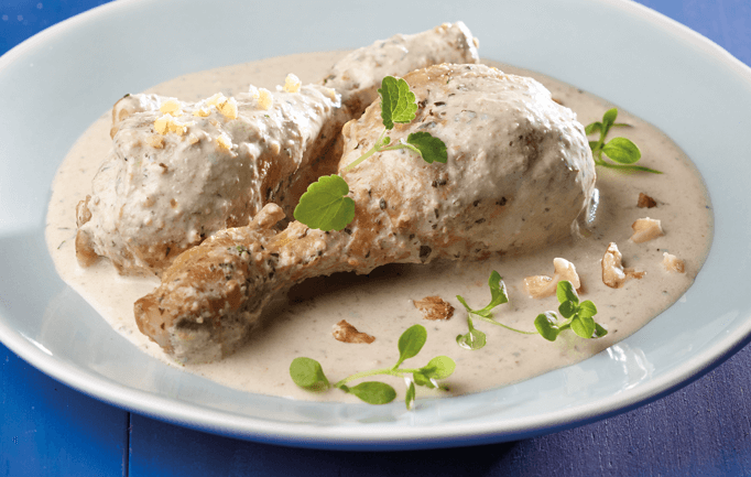 Pollo al Horno con Salsa de Nueces Pollo al Horno con Salsa de Nueces